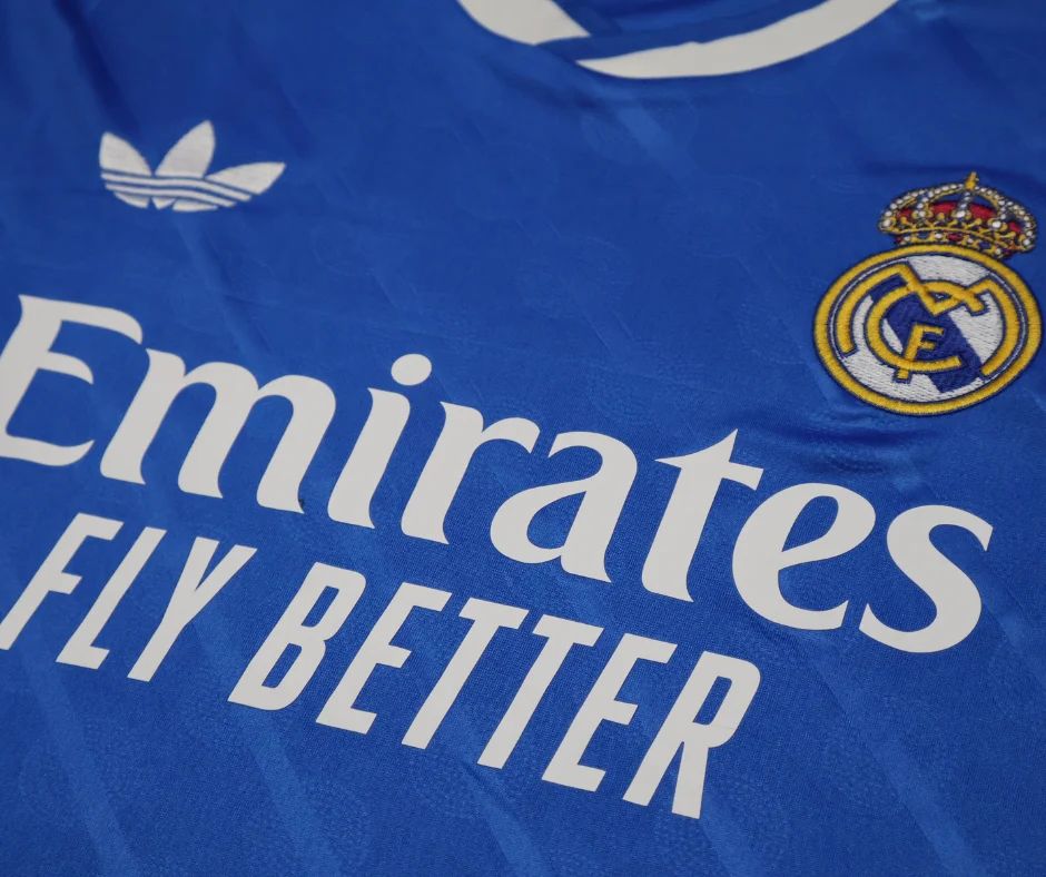 Real Madrid 2025/26 tercera versión Jugador