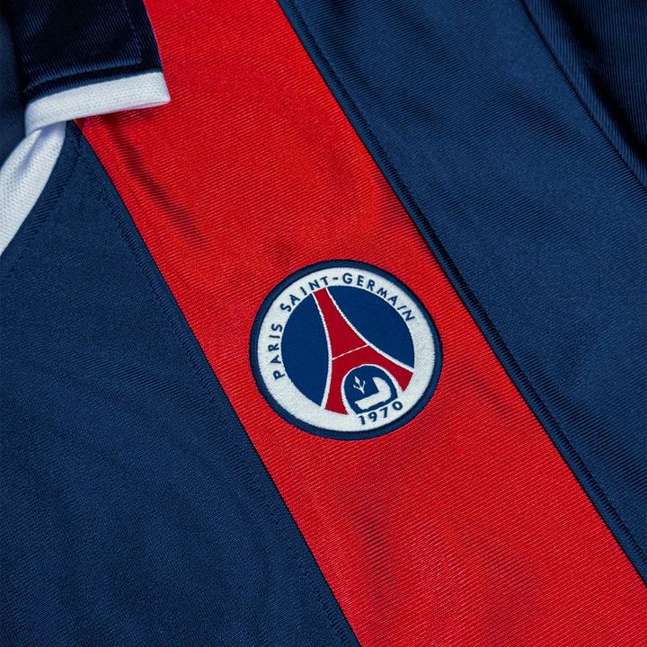 Paris Saint-Germain 2001/02 Local
